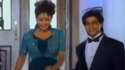 Shah Rukh Khan: VIRAL VIDEO: This sweet footage of Shah Rukh Khan