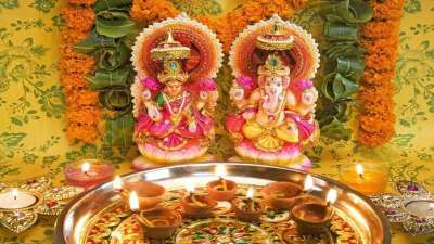 Laxmi deals puja time