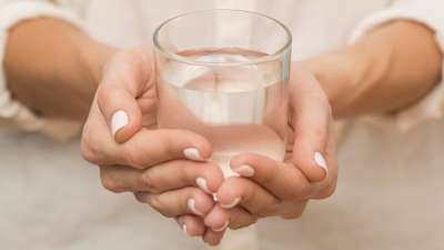 What Are the Benefits (and Dangers) of Water Fasting?