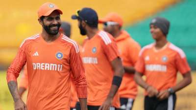 Ravindra Jadeja was seen training at the nets ahead of the 5th Test. He missed one Test of the series and now gears up for the fifth Test at the HPCA Stadium in Dharamsala.