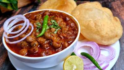 Craving chole bhature? 5 must-try places in Delhi