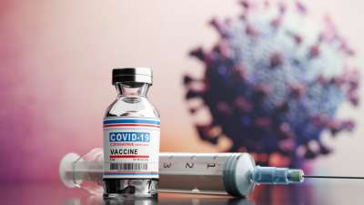 दुर्लभ दुष्प्रभाव संबंधी चिंताओं के बीच एस्ट्राजेनेका ने कोविड वैक्सीन सुरक्षा की पुष्टि की - इंडिया टीवी