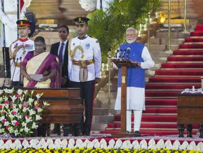 Prime Minister Narendra Modi makes history by taking oath of office for the third straight term equating Pt. JL Nehru's record. 