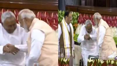 Nitish Kumar tries to touch Narendra Modi's feet at NDA MPs meet, watch how Prime Minister responded – India TV