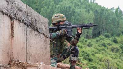 Encounter in J-K: One terrorist killed, soldier injured as gunfight breaks  out in Kupwara – India TV