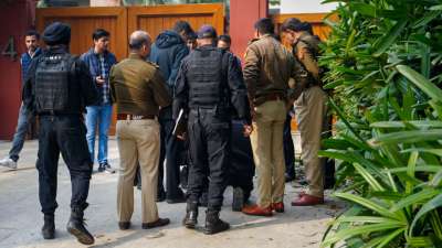 Delhi Police tightens security near Israel Embassy after intelligence alert  – India TV