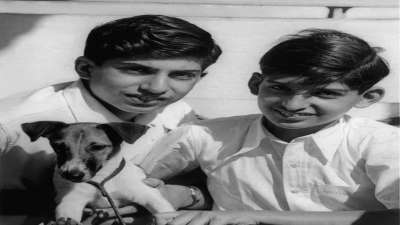 1937: Ratan Tata is born to Soonoo and Naval Tata. 

(Image: Ratan Tata with his brother Jimmy in 1945)