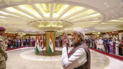 Upon his arrival in Kuwait Prime Minister Modi was welcomes by a huge crowd of people of the Indian community in Kuwait.