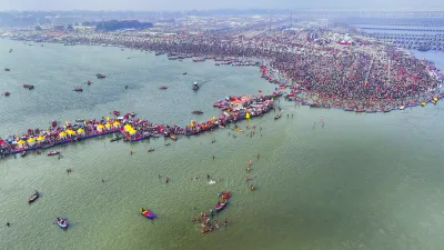 A huge crowd from Prayagraj, and from other states like Bihar, Haryana, Bengal, Odisha, Delhi, Uttarakhand, Punjab, Himachal Pradesh, Maharashtra and Madhya Pradesh is  seen at various ghats of Prayagraj, including Sangam. 