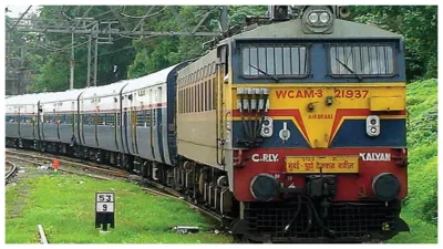 Deccan Queen is the country's first superfast train, first long-distance electric-hauled train, first vestibuled train, first&nbsp;train&nbsp;to have a &quot;ladies only&quot; car and the first train to feature a dining car.