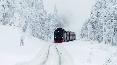 India's winter train journey is most enchanting. From snowy peaks to foggy valleys, the train journeys in winter are unforgettable. Each of these trips offers a unique experience of India's diverse winter landscapes, So, grab your tickets and a hot cup of chai, it is the ideal way and time to soak in India's winter beauty.