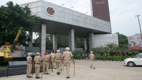 Internet suspended at LPU amid protest.