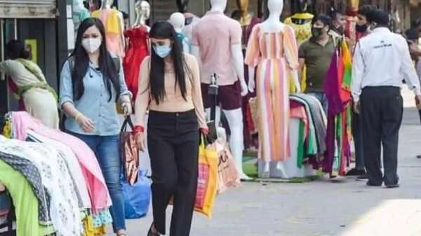 दिल्ली में कोरोना प्रतिबंधों में और मिलेगी छूट, स्वास्थ्य मंत्री सत्येंद्र जैन ने दिए संकेत