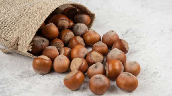 शहद में इस चीज को मिलाएं, खाने से दूर हो जाएगी खांसी-गले की खराश, वजन घटाने में भी असरदार