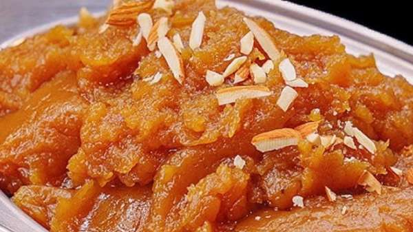 कैसे बनाएं बेसन का हलवा, कितनी डालनी चाहिए चीनी-बेसन की मात्रा, नोट कर लीजिए रेसिपी, सभी बड़े चाव के साथ खाएंगे कैसे बनाएं बेसन का हलवा, कितनी डालनी चाहिए चीनी-बेसन की मात्रा, नोट कर लीजिए रेसिपी, सभी बड़े चाव के साथ खाएंगे