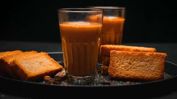 चाय बनाते समय कब डालनी चाहिए चाय पत्ती, जिससे एकदम कड़क बनेगी Chai, नोट कर लीजिए रेसिपी चाय बनाते समय कब डालनी चाहिए चाय पत्ती, जिससे एकदम कड़क बनेगी Chai, नोट कर लीजिए रेसिपी