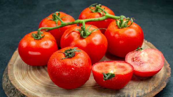 जल्दी खराब हो जाते हैं टमाटर, तो अपनाएं कुछ छोटी-छोटी टिप्स, कई दिनों तक रहेंगे फ्रेश जल्दी खराब हो जाते हैं टमाटर, तो अपनाएं कुछ छोटी-छोटी टिप्स, कई दिनों तक रहेंगे फ्रेश