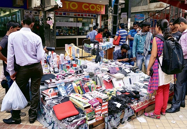 India on 5th place in fake goods trade; China on top | India News ...