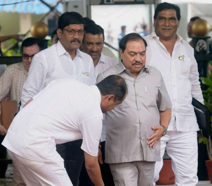 Eknath Khadse arrives to attend monsoon session of