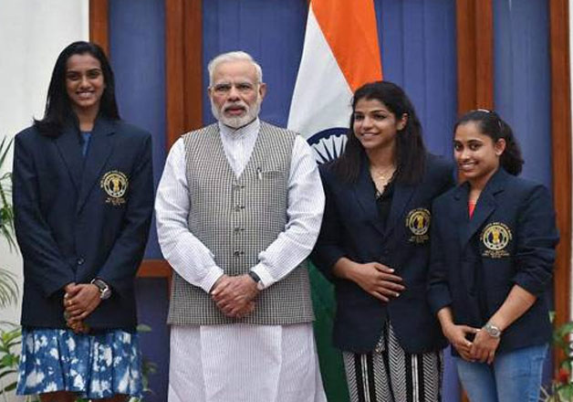 Sindhu, Sakshi, Karmakar and shooter Jitu Rai conferred