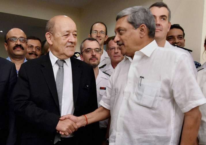 Defence Minister Manohar Parrikar and his French