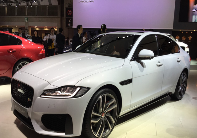 JLR-launches-2016-Jaguar-XF-in-India:-All-about-price-...