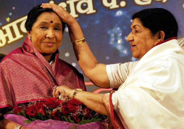 Lata Mangeshkar sends blessing to Asha Bhosle on her