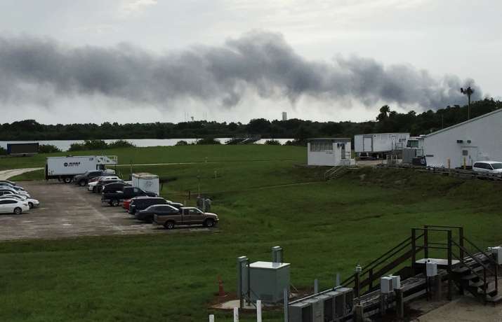 Explosion rocks SpaceX launch site