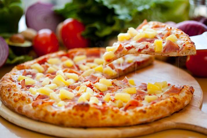 Pizza, Notes, Banks, Pizza Hut, ATMs