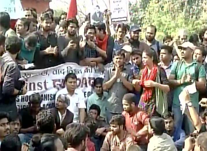 Students march to 'save DU' from ABVP, 'reclaim' space to