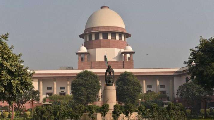 Supreme Court refers Delhi-Centre row over governance to Constitution ...