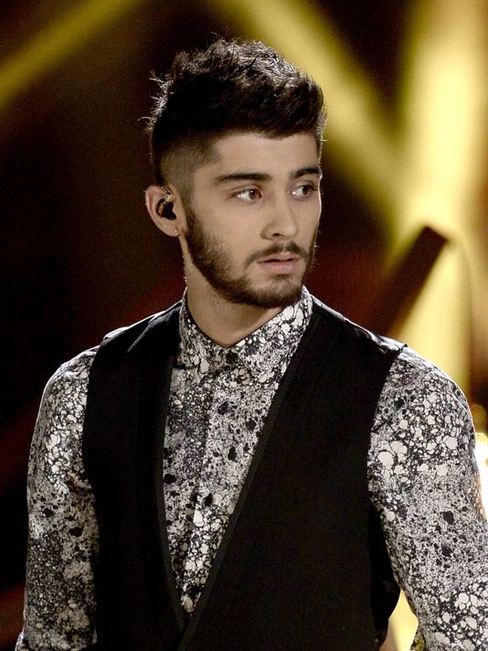 Popular English Singer Zayn Malik Opens Up About His Anxiety Issues 