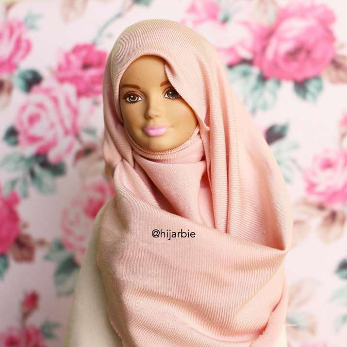 Meet ‘hijarbie The Hijab Wearing Barbie Whos Become An Instagram Star India Tv 