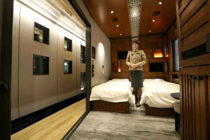 japanese train hotel