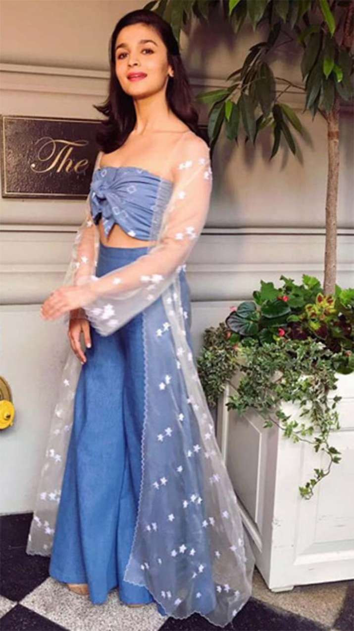 alia bhatt beautiful dress photo