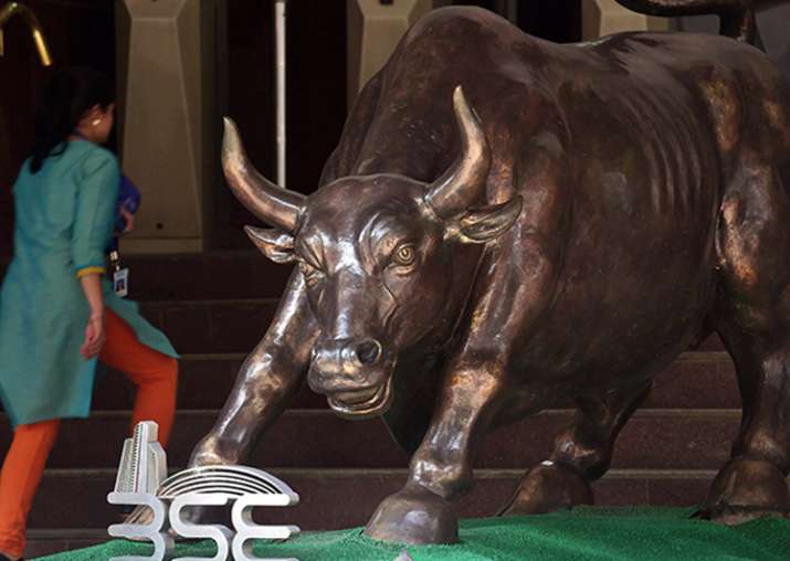 Sensex at new peak of 32,533.34 on fund inflow, F&O expiry