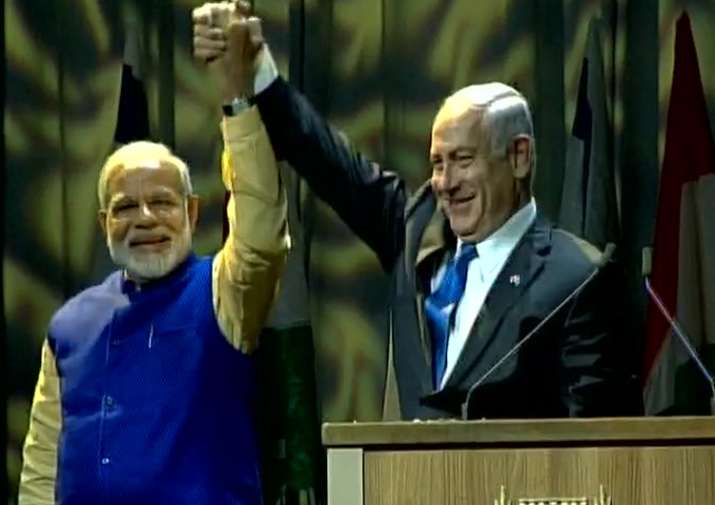 Narendra Modi arrives to address Indian community