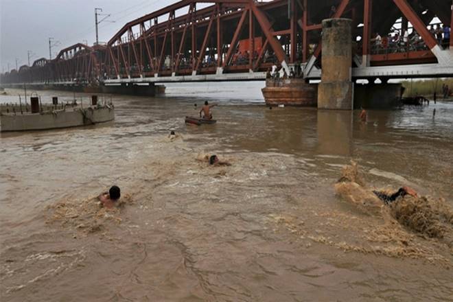 Major rivers in UP flowing above danger mark