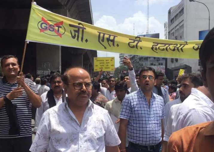 Surat textile traders call off strike against 5 pc GST