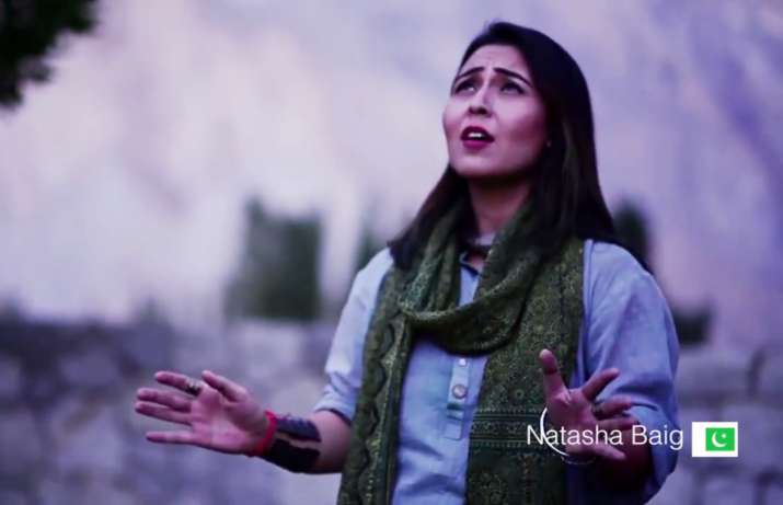 Artists sing Indian andPakistani National Anthem together