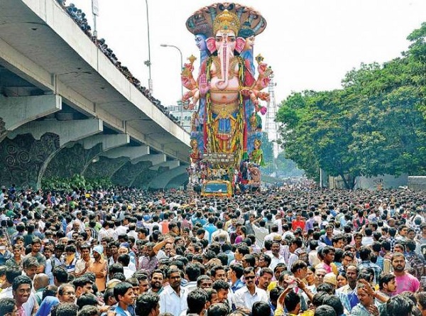 57 Foot Khairatabad Ganesh Idol In Hyderabad Continues To Mesmerise Devotees On Vinayaka 1925