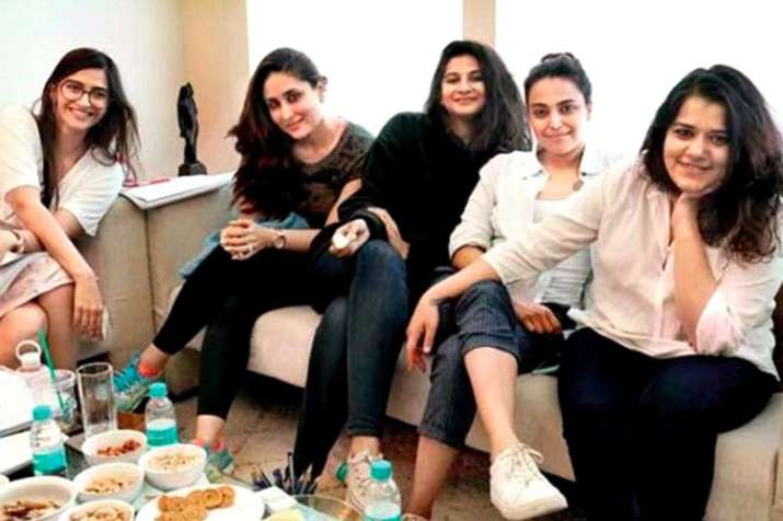Veere Di Wedding Kareena Kapoor And Her Girl Gang Start Prepping