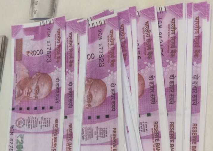 One held for printing, circulating fake currency notes in Delhi India