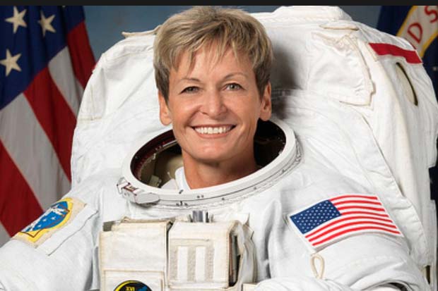 Record-breaking astronaut Peggy Whitson set to return home