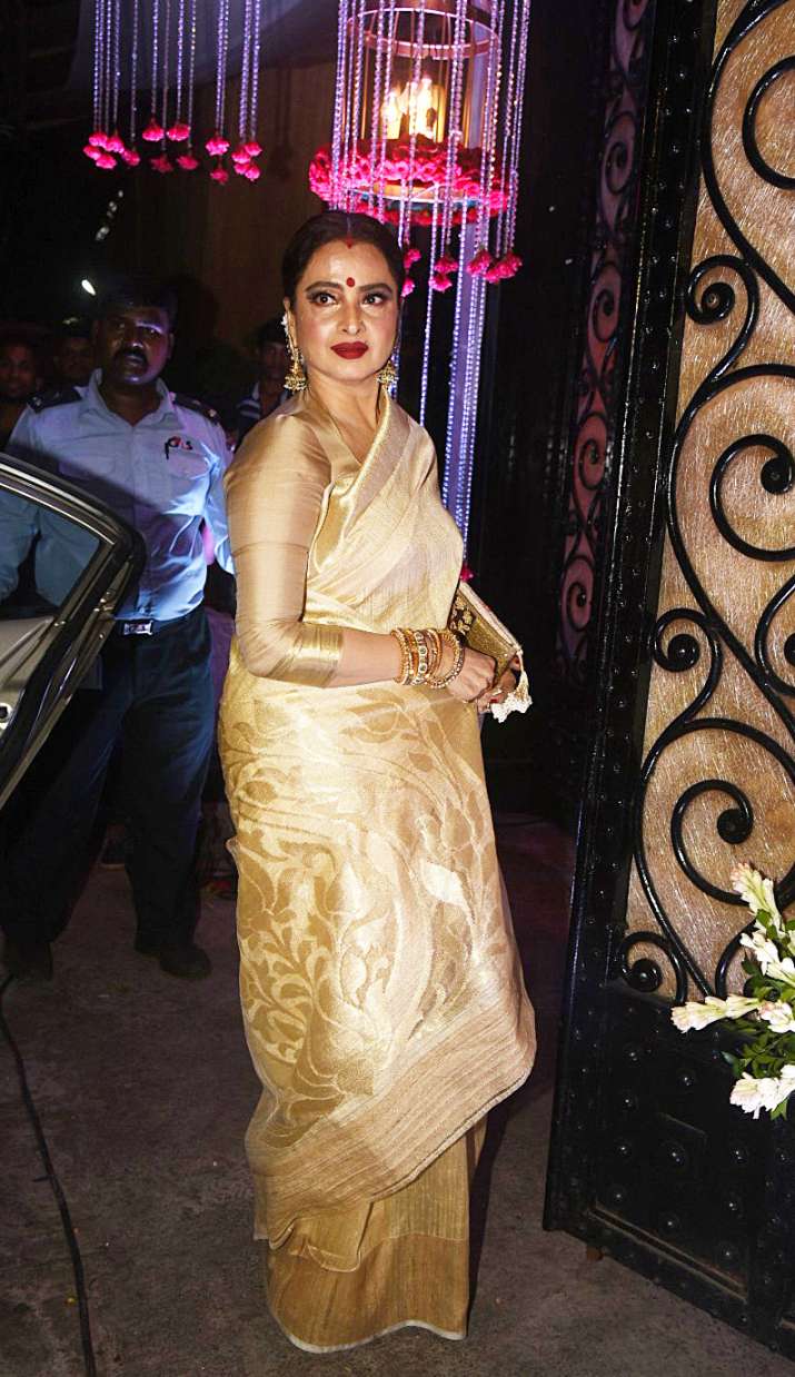 Rishi Kapoor to Rekha: Bollywood celebs attend Rakesh Roshan’s birthday ...