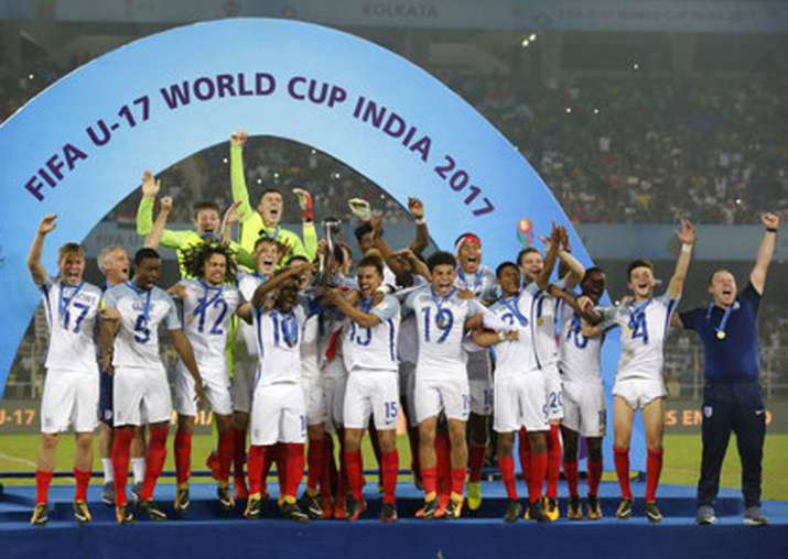 England Hammer Spain 5 2 To Win Fifa U 17 World Cup Soccer News India Tv