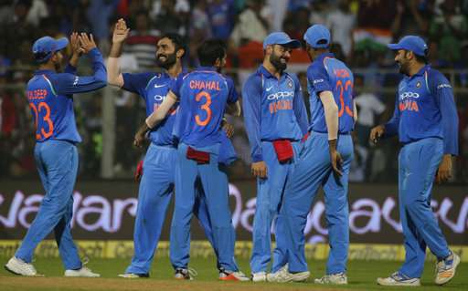 India Vs New Zealand 1st Ti Ashish Nehra Set To Say Goodbye India Eye Maiden Win Against Black Caps Cricket News India Tv