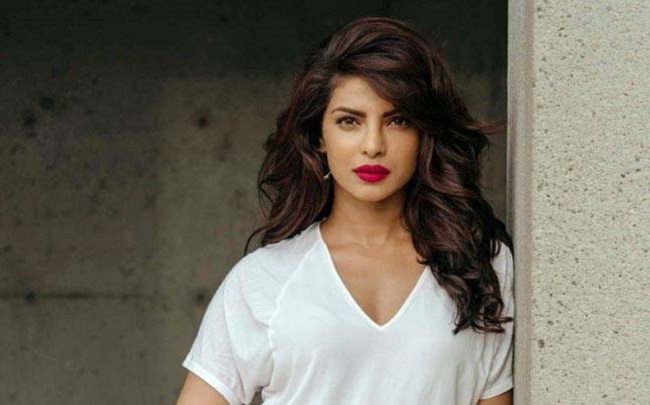 Omg See What Priyanka Chopra Had To Do For Quantico Season 3 Celebrities News India Tv 