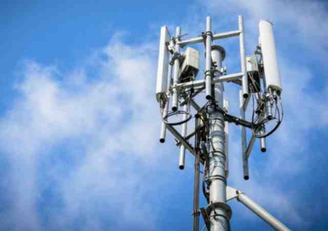 The government will lay down an optical fiber network