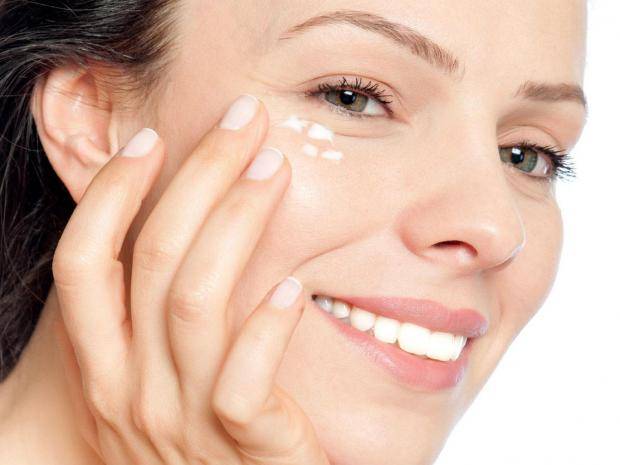 Tips to protect your skin from air pollution